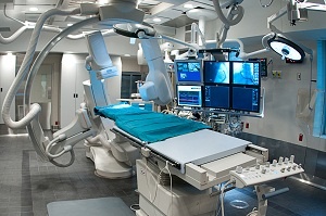 common types of medical malpractice - empty surgery bed